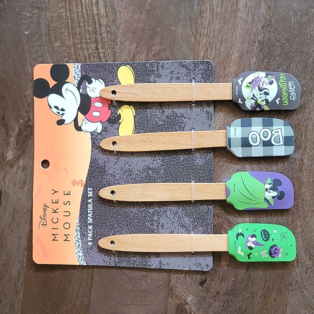 Disney Halloween Spatula Set